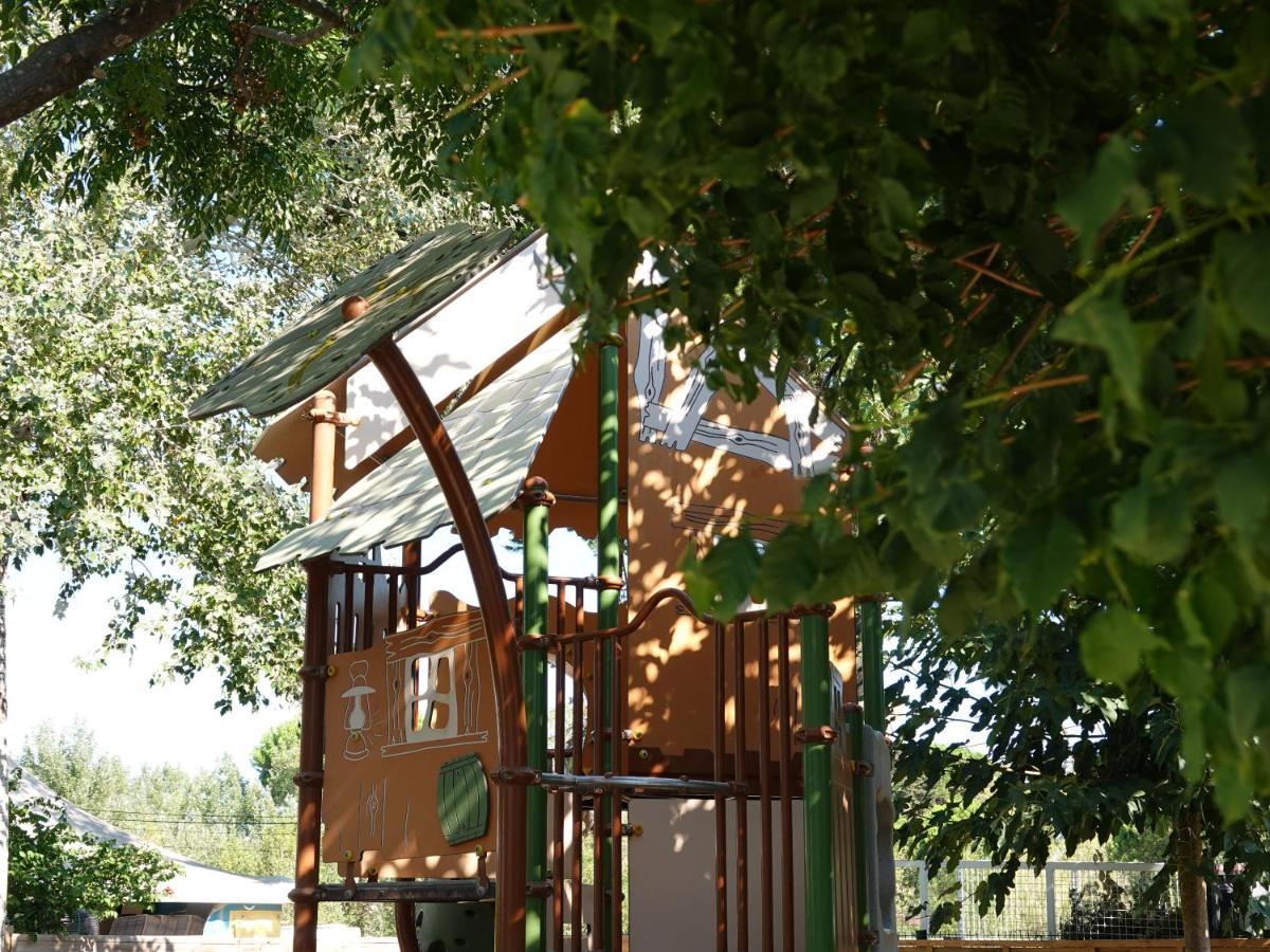 Camping Pleine Mer Hotel Vias Exterior photo