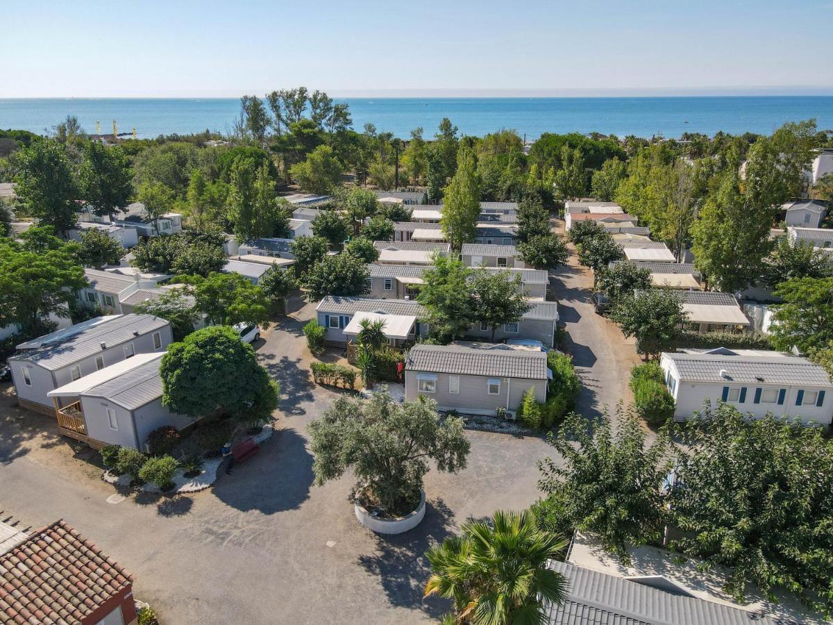 Camping Pleine Mer Hotel Vias Exterior photo