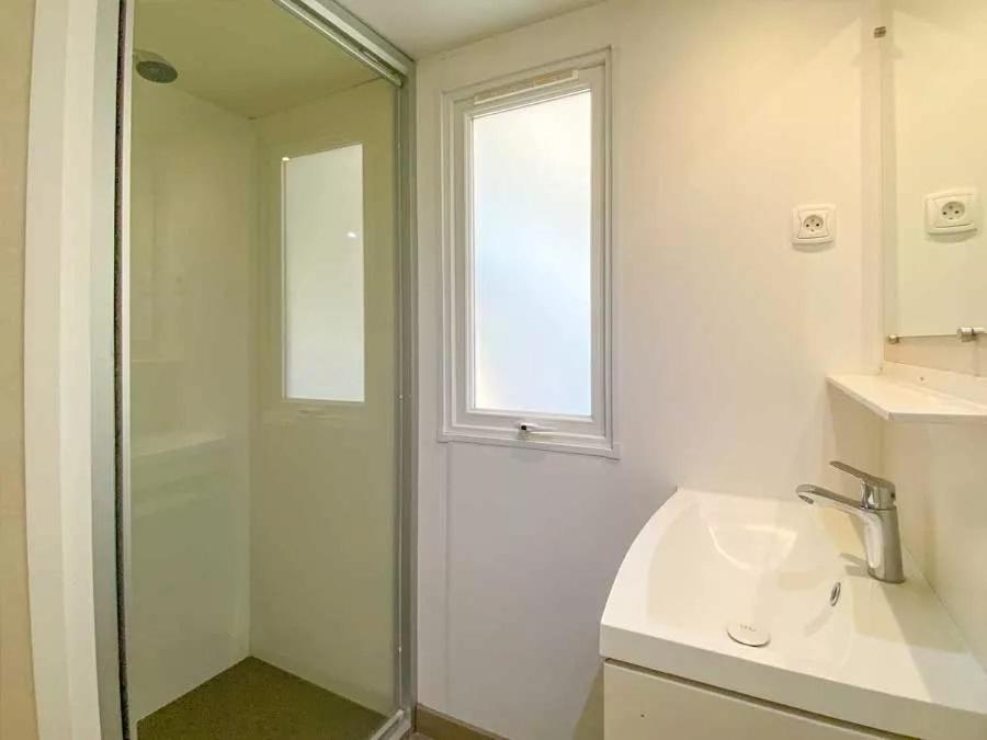 Camping Pleine Mer Hotel Vias Room photo