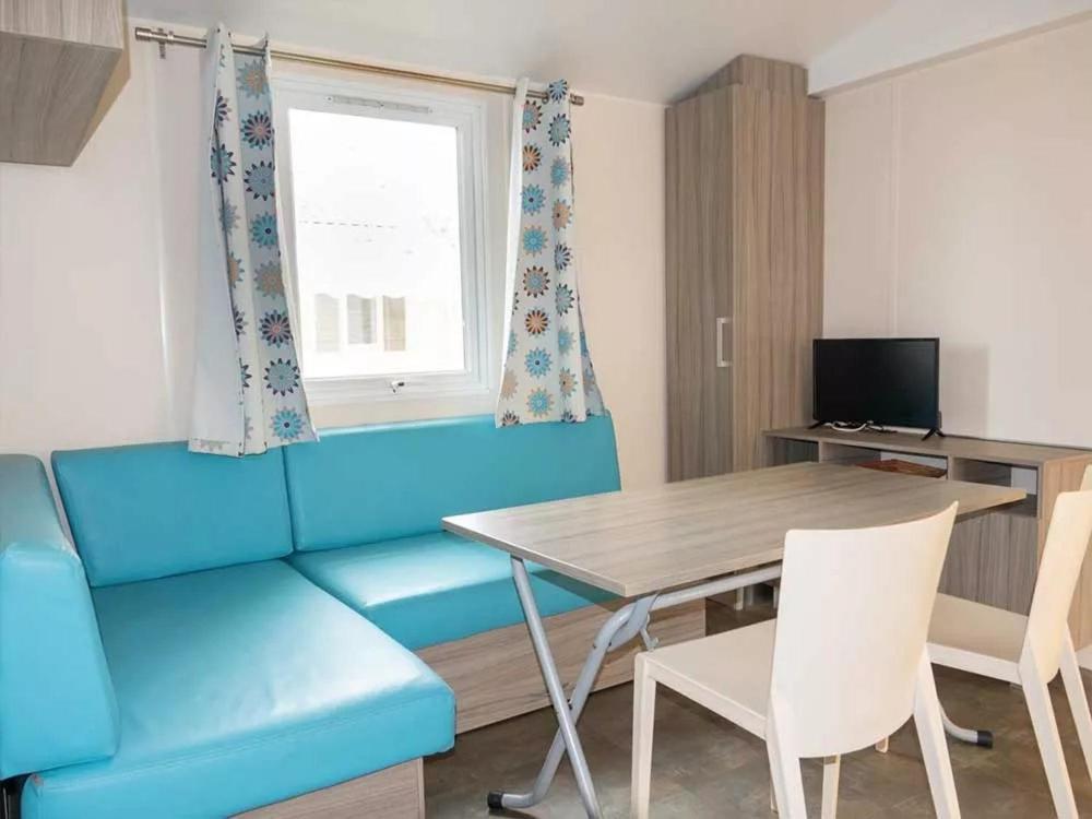 Camping Pleine Mer Hotel Vias Room photo